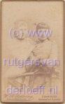 Suzanna Maria Rutgers van der Loeff (1876-1953) met vriendin (Anna Modderman?).