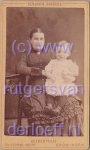 Gizelina Margaretha van der Loeff (1843-1909) en Abraham Rutgers van der Loeff (1882-1961).