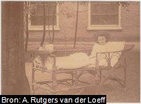 Johan Diederik Rutgers van der Loeff (1904-1949) na een botsing tegen de tram.