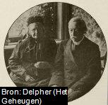 Artikel over het overlijden van Herman Karel van Calcar (1824-1905), met een foto van hem en zijn echtgenote Eliza Carolina Ferdinanda Fleischacker (1822-1904).